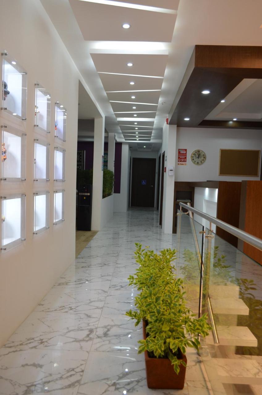 Hotel Gran Mariscal Quito Exterior photo