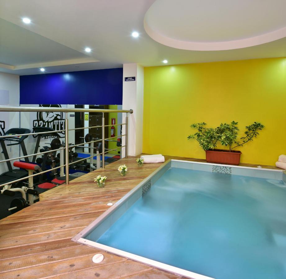 Hotel Gran Mariscal Quito Exterior photo