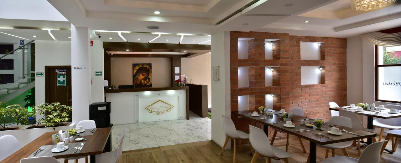 Hotel Gran Mariscal Quito Exterior photo